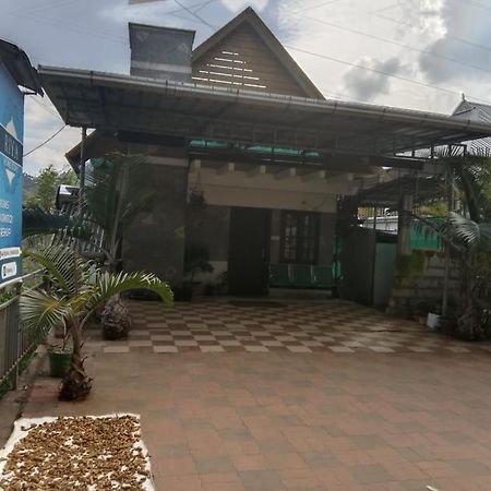 Riya Home Stay Munnar Anaviratty ภายนอก รูปภาพ
